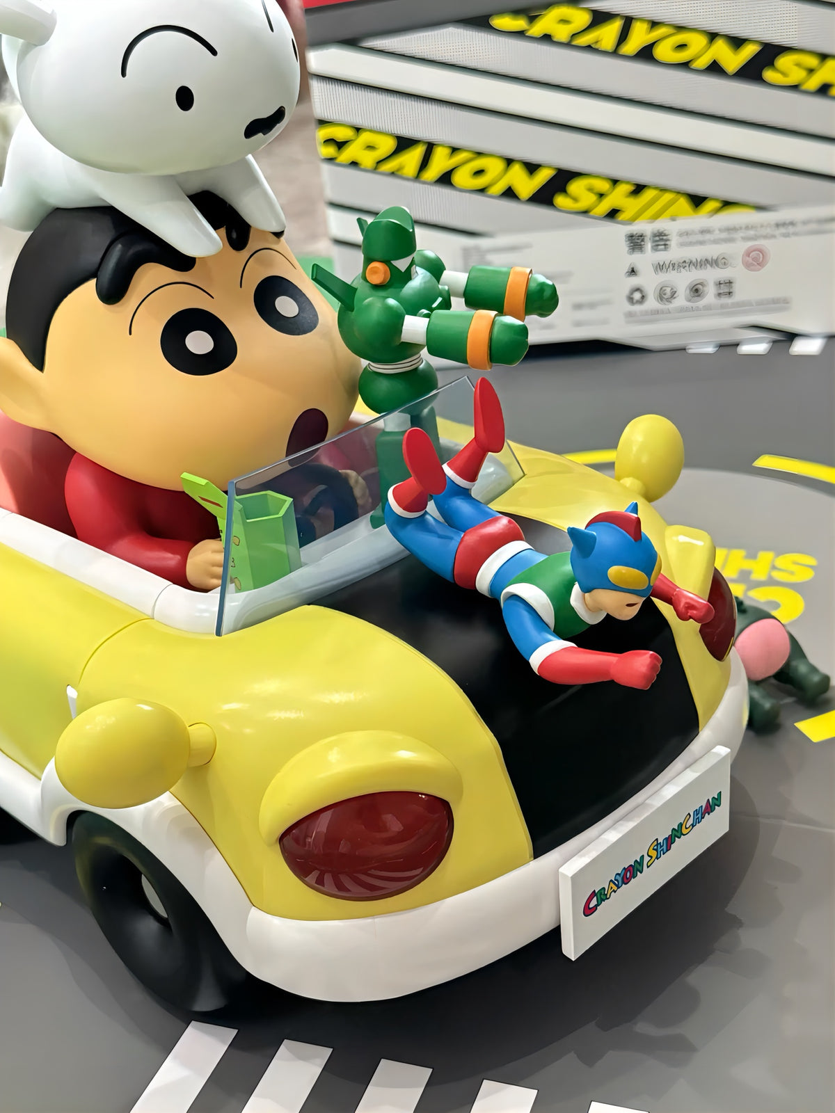 クレヨンしんちゃん 野原家 Action Car ライトアップモデル