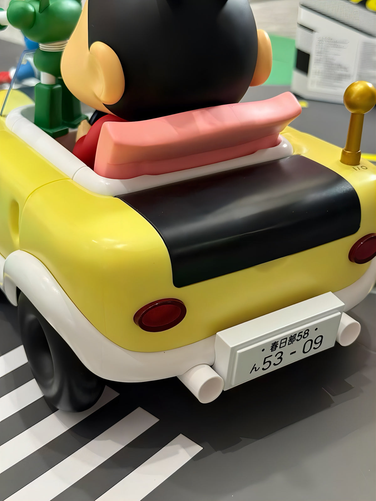 クレヨンしんちゃん 野原家 Action Car ライトアップモデル