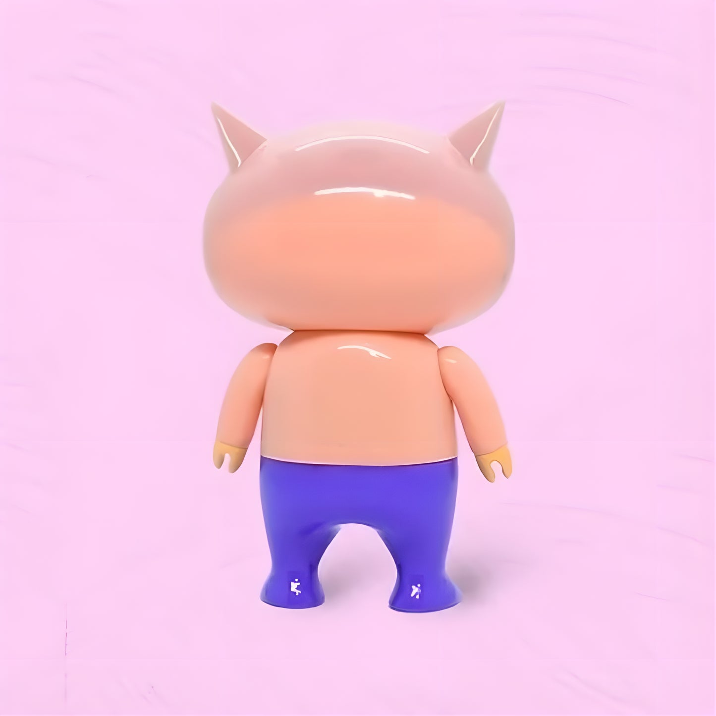 クレヨンしんちゃん ぶりぶりざえもん Best.be.fore 賞味期限 ソフビフィギュア 背面 ピンク背景 香港限定