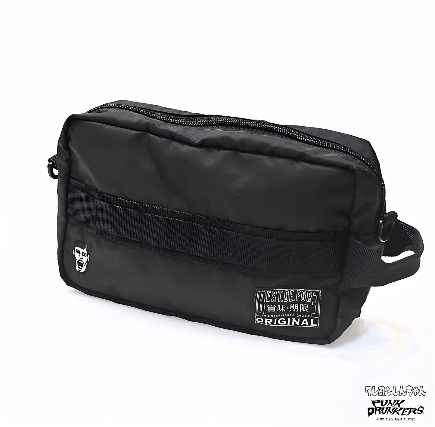 クレヨンしんちゃん PUNK DRUNKERS 黒 ショルダーバッグ 背面