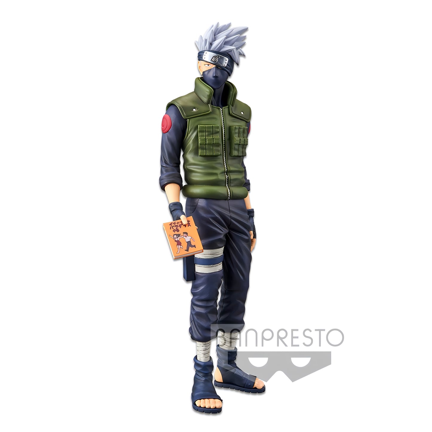 NARUTO Kakashi Hatake Figure - Side View with Icha Icha Tactics Book | Banpresto