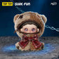 MayMei ぬいぐるみ GREEDY BEARシリーズ Bonus Reward ベージュとブラウンのクマ衣装に赤いチェック柄リボンを合わせたデザイン